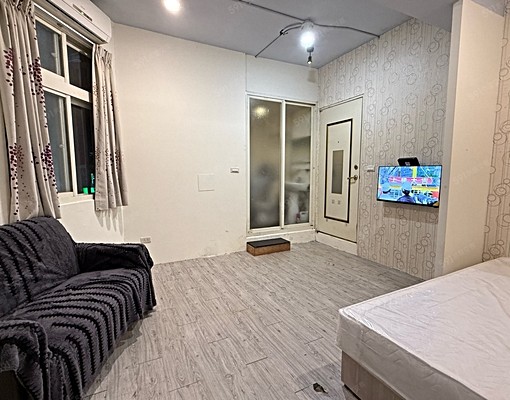 江子翠❤️小資秒選❤️獨洗套房❤️可寵❤️可雙人住 - Image 1