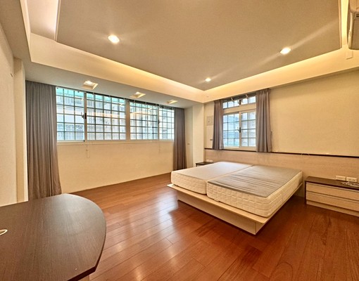 ❤️西區超大空間稀有整棟透天 - Image 4