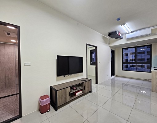 免收費❗可租金補貼❗御閑之森制震二房車❗直接入住❗五泰小宋 - Image 1