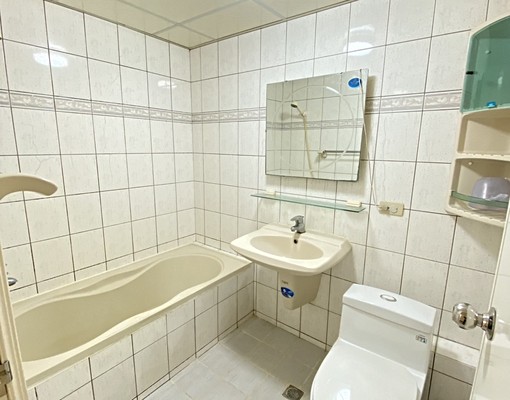 關新商圈旁~竹科園區優質大3房附家電具全~租金包管理費 - Image 11