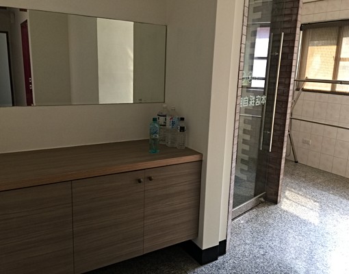 高品質套房近信義國小捷運站採光通風佳 - 591租屋網 - Image 6