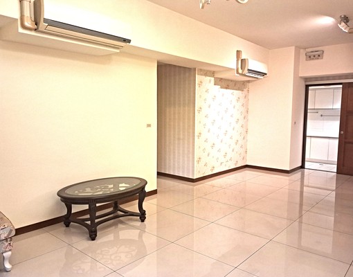 捷運北門站延平北路一段上電梯4房2衛可租車位 - Image 5