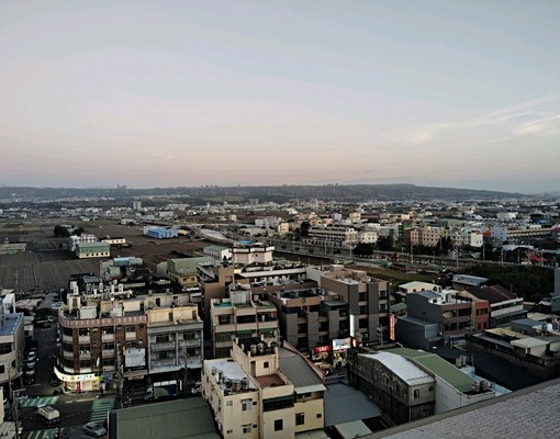 宏泉IN中央,2房2廳2衛2陽台平面車位,可租補 - Image 10