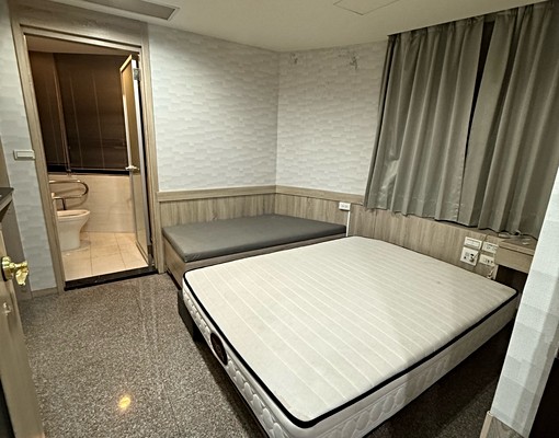 板橋電梯2樓便宜店面 - Image 9