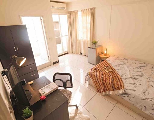 曉明女中健身套房💖可租補💖獨立陽台💖貓咪世界🐈採光佳 - Image 1