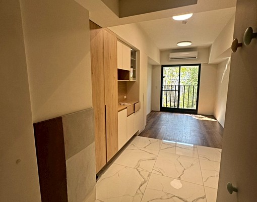 惠宇碧柳_好市多_機捷特區_雙鐵共構_高檔裝潢兩房 - Image 2