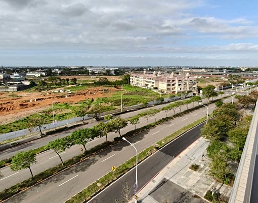 【青埔A17】🔆頂樓2+1房車|雙衛浴🛀|需自備傢 - Image 9