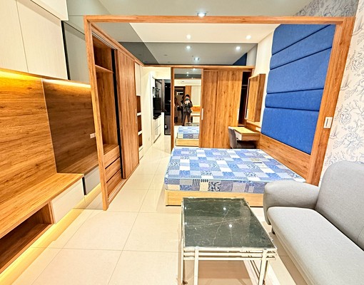 府中捷運~府中晶品大套房~可租補免服務費 - Image 1