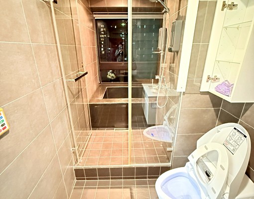 府中捷運~府中晶品大套房~可租補免服務費 - Image 6