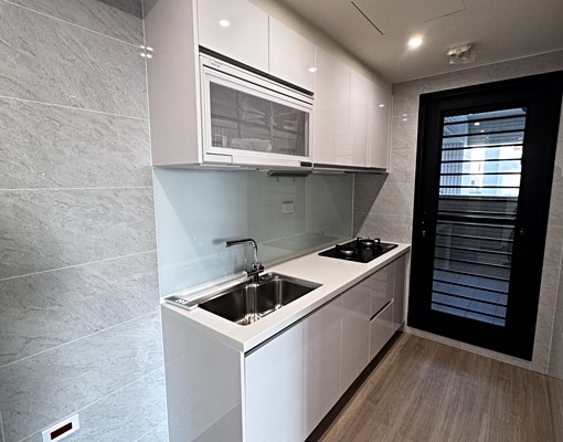 全新三房✨可寵✅充電樁平車✅輕工業風裝潢✅全配可聊✅浴缸🛁 - Image 6