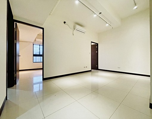 ☀雙江翠方正兩房(含車管)可租補☀永慶阿賢 - Image 1