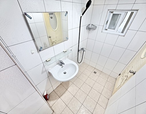 小洪精選-陽台獨洗💜採光通風💜衛浴開窗💜電梯 - Image 7