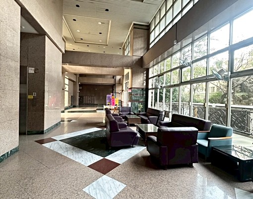 【大晟租屋】🌈東區全配明亮大套房(可租補)不收仲介費 - Image 10