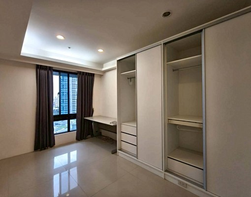 重劃區近家樂福高樓景觀舒適三房雙車 - Image 5