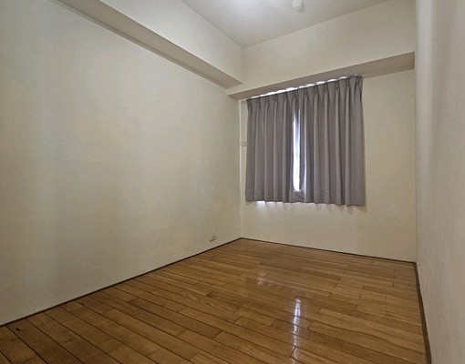 北區陽光3房車位出租 - Image 4