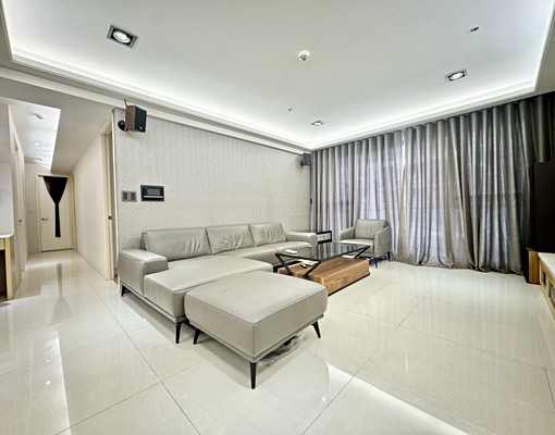 文心森林公園🏠可報稅可寵系統櫃四房全配/雙平車 - Image 2