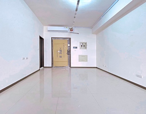 城中大璽~全新未住可租補2房車~興仁夜市 - Image 2