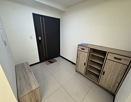 遠六美三房車全配俗租洽吳原誌 - Image 4