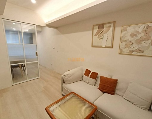 兆基🏠忠孝復興站.新裝潢.可寵.台水電.可租補 - Image 1