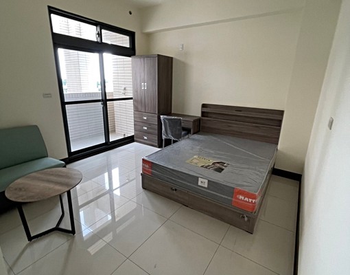 🌸小花租賃🌸后里超優電梯大套房🔥可雙租補🔥可短租🔥 - Image 1