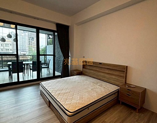 兆基🏠德南國小近仁德交流道超美別墅稀有分租大套房 - Image 3