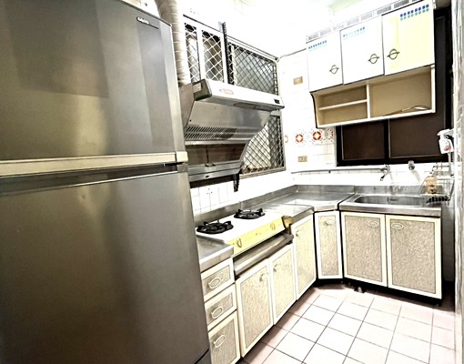 近立人國小三房可租補 - Image 10