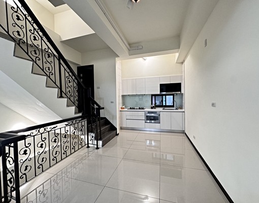 🔥新光田特區邊間別墅|富宇大地✅可租補戶籍✅可寵 - Image 5