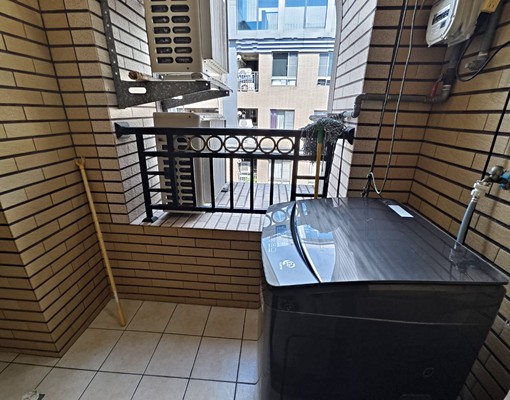 春城大砌二房平面車位!含車含管可租補小巢瓊儀 - Image 7