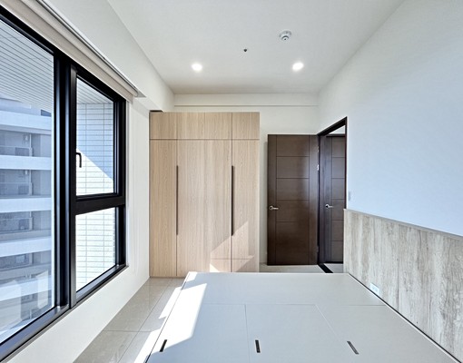 🦜含車含家具電可租補~太普美術海高樓無敵景觀2+1房平車 - Image 9