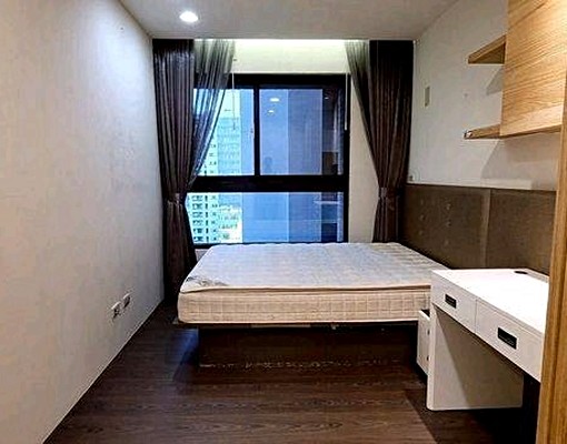 七期4房空屋附冷氣前後陽裝潢.含管理費平面車位 - Image 11