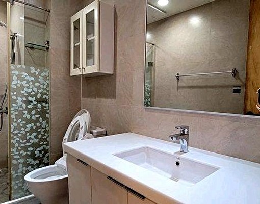 七期4房空屋附冷氣前後陽裝潢.含管理費平面車位 - Image 15