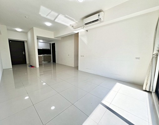 🉑租補🉑戶籍🉑寵|潭子近洲際台74|大三房平車|戶數少 - Image 2