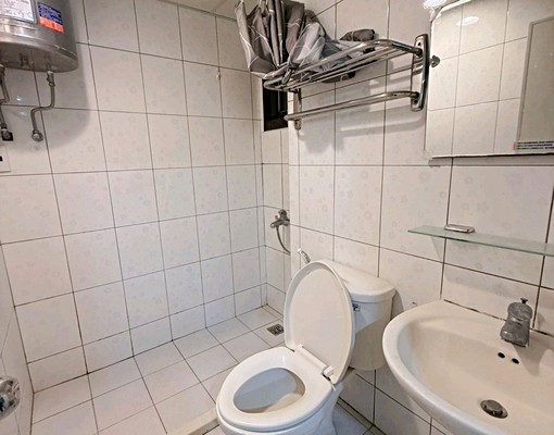 鄰近竹科.金山商圈/獨立洗衣機/可租補 - Image 6