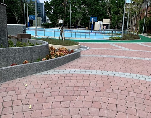 近重慶國小和國中,生活機能優附近有公園&停車場 - Image 7