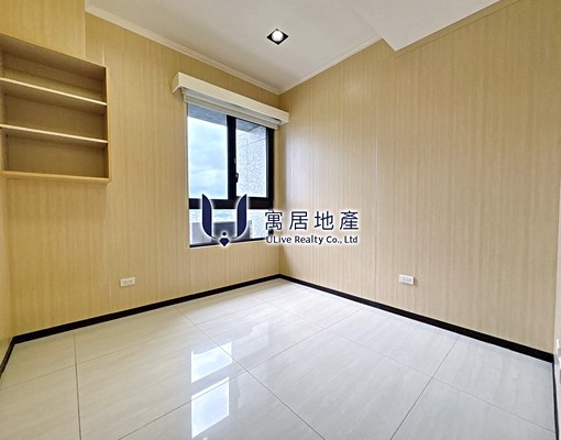 MRT亞東醫院｜高樓採光｜全新整理三房車位可租 - Image 10