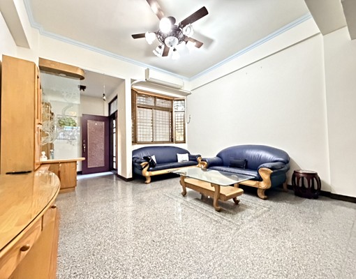 透天四房平車🔥七期⛪家具電全配🔥可租補報稅🔥 - Image 3