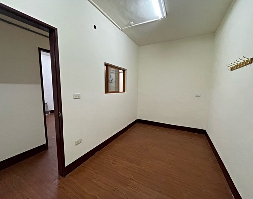 樹林火車站前站區全新整理一樓 - Image 2