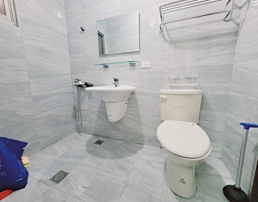 金鼎/鼎新大地坪透天5樓店面 - Image 10