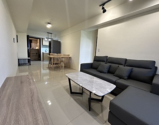 楠梓高大特區|優質超大景觀三房+平車 - Image 2