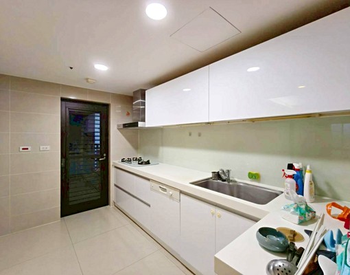 三重元亨新貴特區--電梯四房雙車位 - Image 4