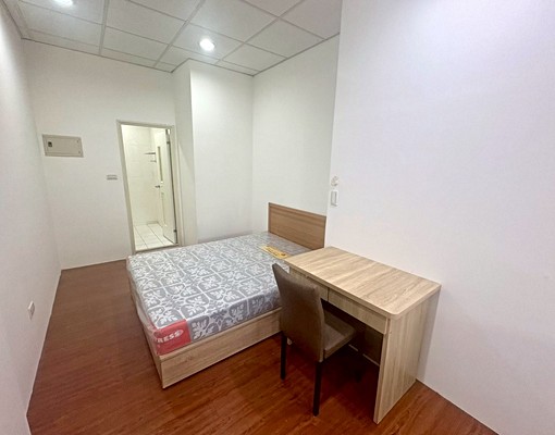 三和國中站🌸仁愛街稀有獨洗曬採光陽台大套房/全新家具 - Image 5