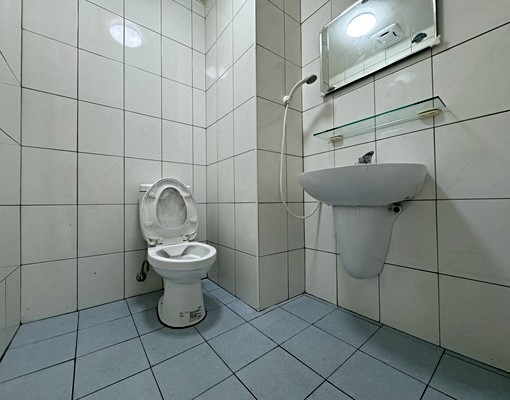 食衣住行機能方便近逢甲商圈接西屯路台灣大道通勤方便(台水電) - Image 9