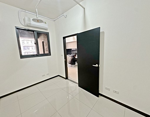 七七嚴選✨興仁夜市✅可寵/可戶籍✅含車管/空屋 - Image 7