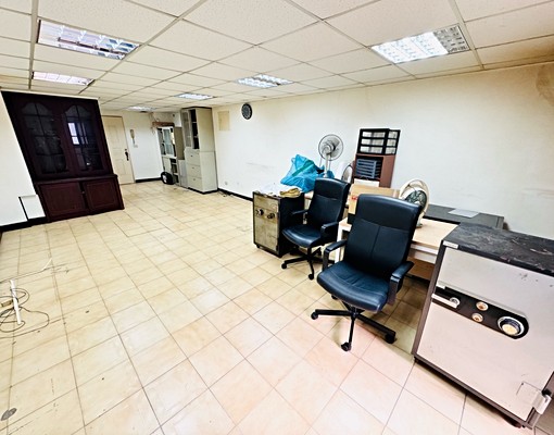 捷運中山/晶華酒店,電梯住辦/需公證,可裝潢/警衛/垃圾代收 - Image 3