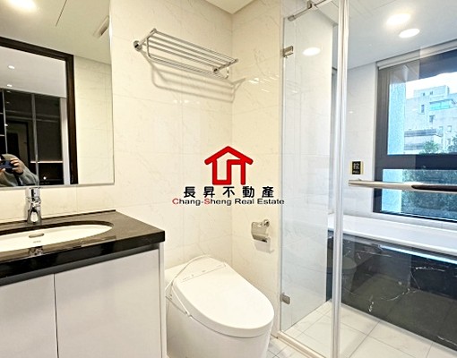 華山|首租現代裝潢|三房|適外商家庭.另有多戶可選配 - Image 8