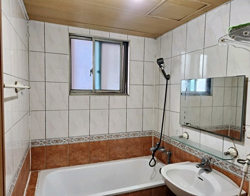 三多捷運站~摩天高雄~景觀方正四房 - Image 9