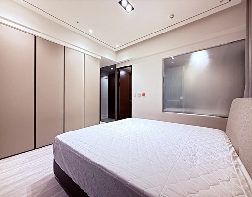 高鐵商圈質感景觀超美4房平車 - Image 7