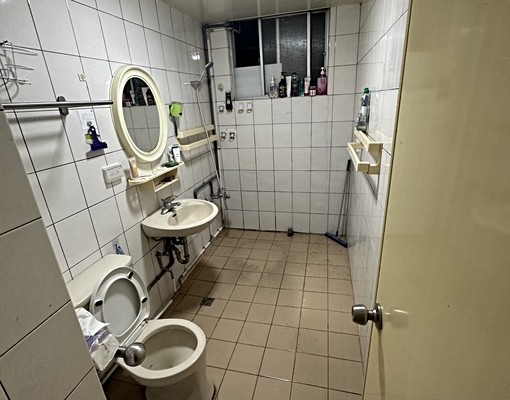 南港展覽館附近走路9分設備齊全網路快 - Image 4