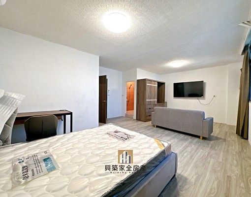 ‼️近台元、昌益園區|稀有大坪數套房‼️獨立洗衣機 - Image 1