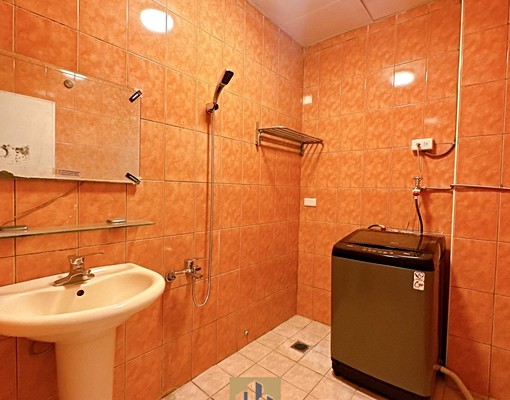 ‼️近台元、昌益園區|稀有大坪數套房‼️獨立洗衣機 - Image 5